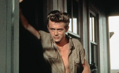 O ator em cena de "Assim Caminha a Humanidade", de 1956
