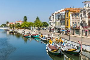 Greve nos Transportes em Portugal Ameaça Afetar mais de 500 Voos no Início do Verão Europeu