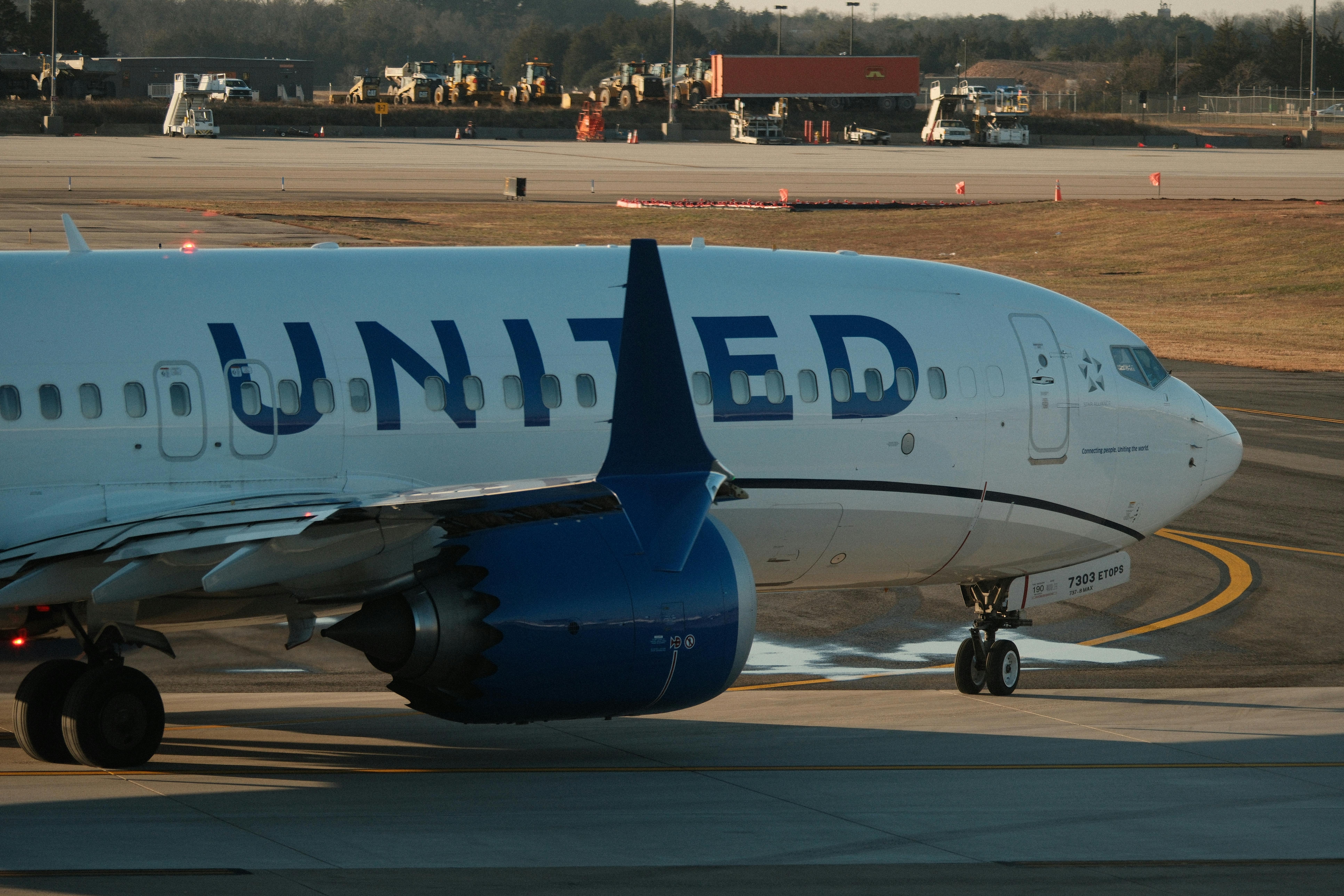 Avião United